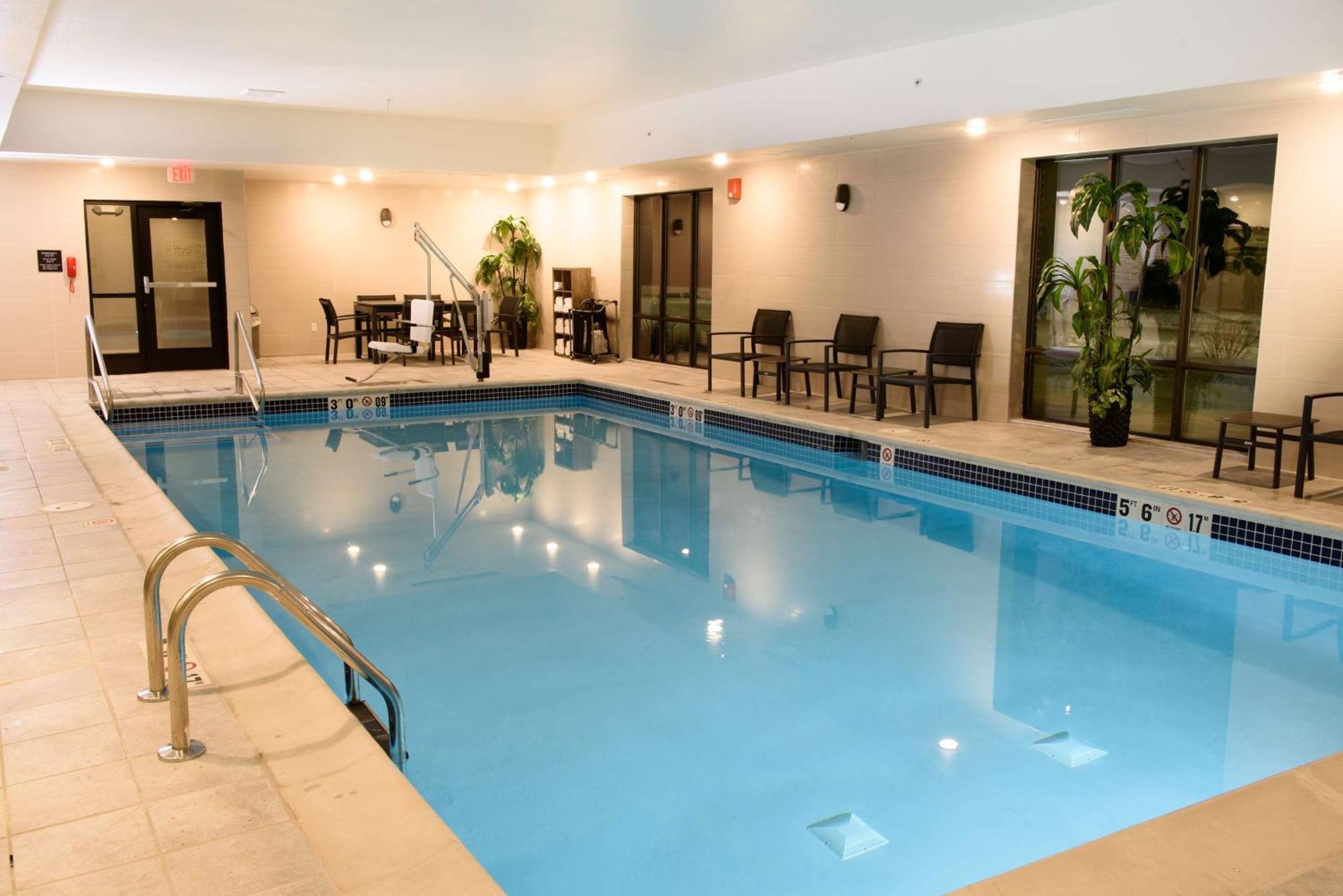 Hampton Inn & Suites Bay City Zewnętrze zdjęcie